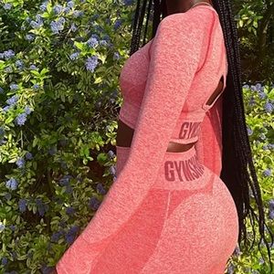 Gymshark red flame flex set